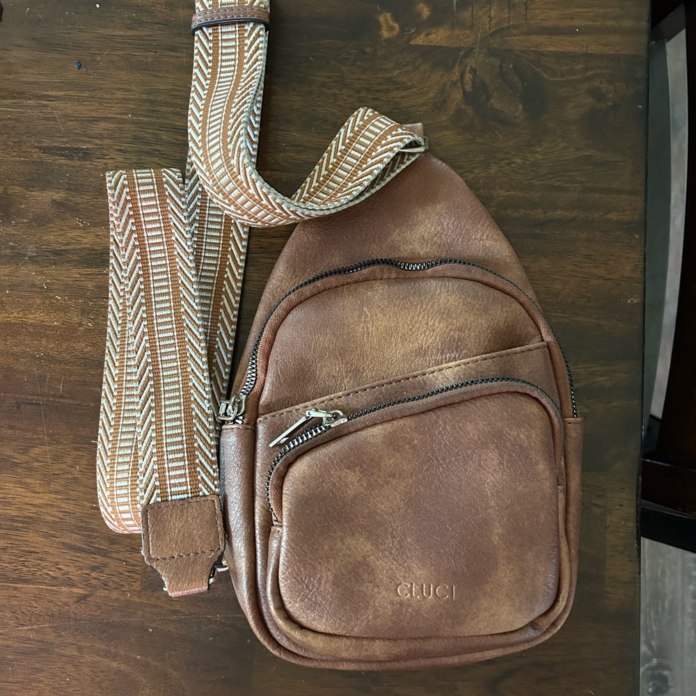 Chic Brown Crossbody Bag with Patterned Strap